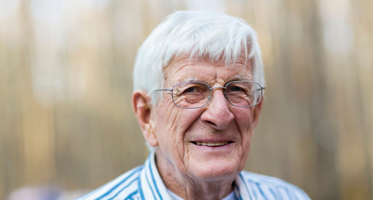 26 Dec 2014 --- Close up of older Caucasian man smiling --- Image by © Marc Romanelli/Blend Images/Corbis