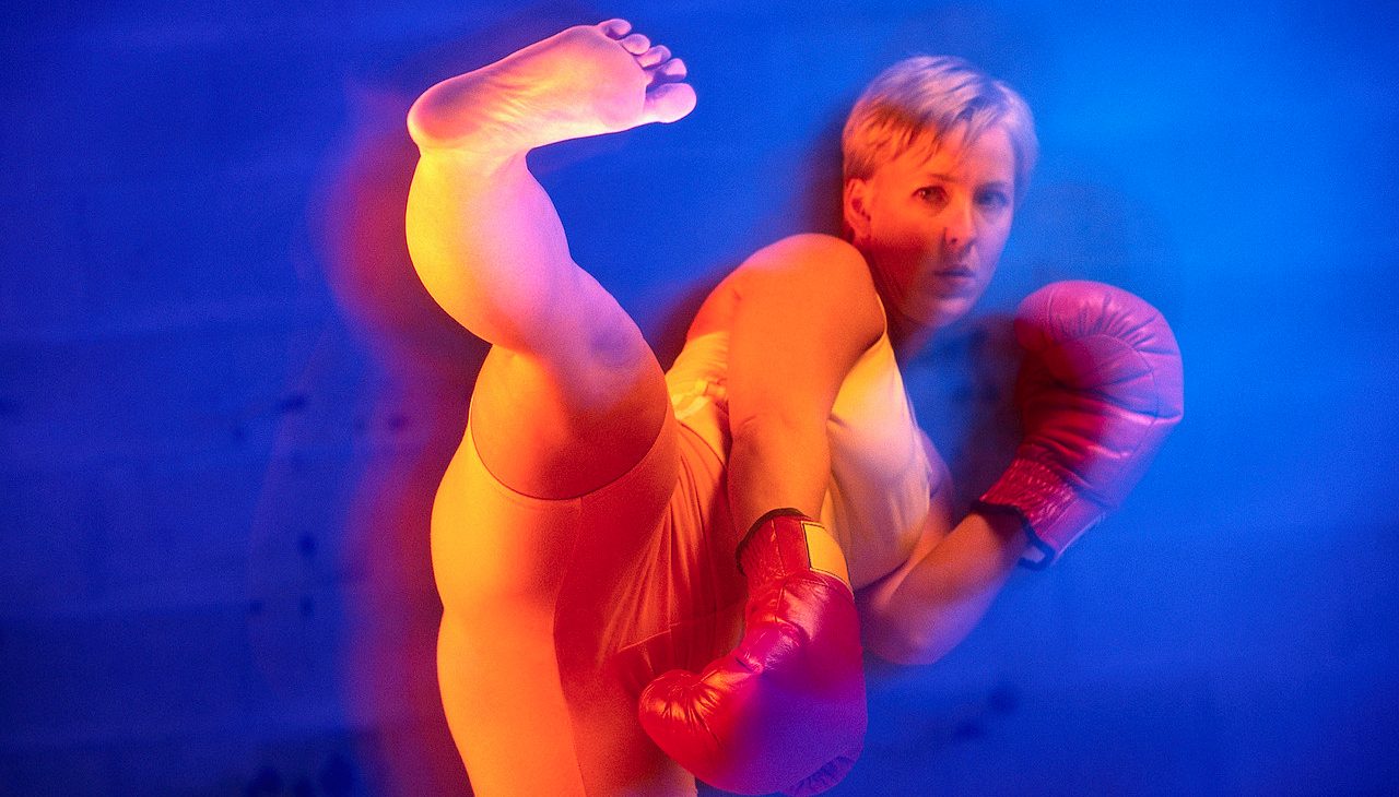 Kick Boxing --- Image by © Lawrence Manning/Corbis